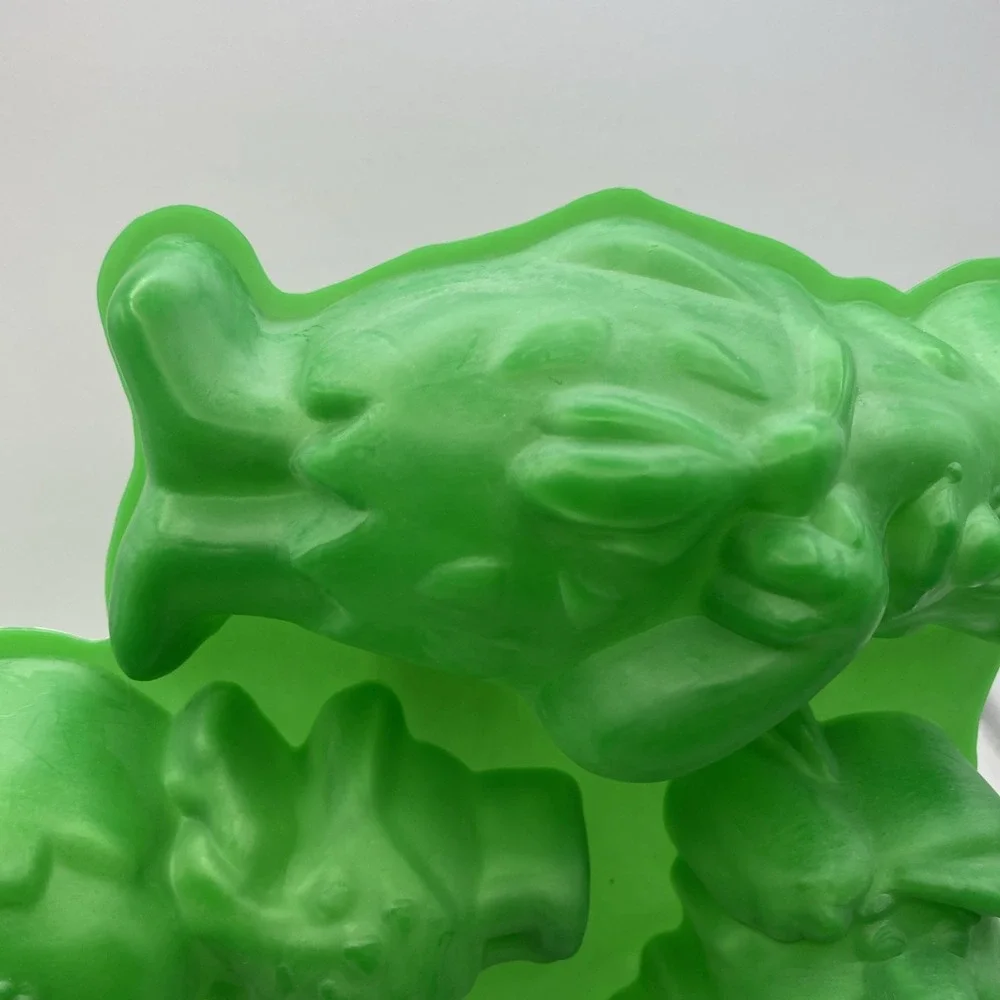 Vintage 80s GIANT JELLO / GUMMY MOLD FLINSTONES - HANNA-BARBERA - FRED BARNEY